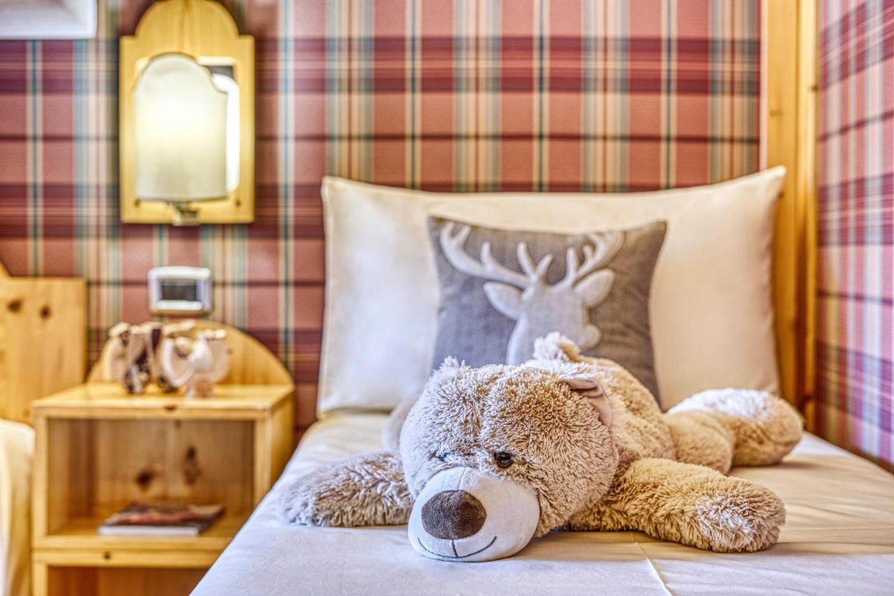 Hotel Sant'Orso - Mountain Lodge & Spa Cogne Ngoại thất bức ảnh